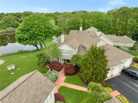 38 Eagle Drive North Kingstown RI 02852