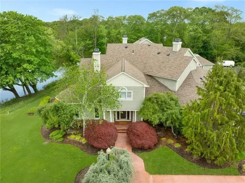 38 Eagle Drive North Kingstown RI 02852