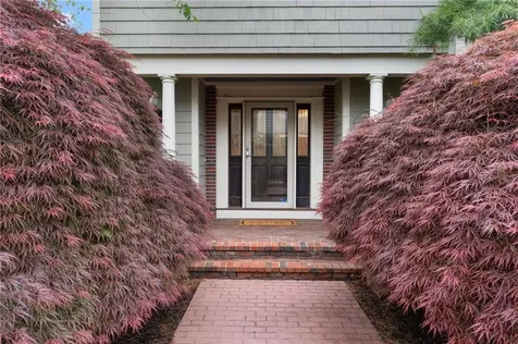 38 Eagle Drive North Kingstown RI 02852