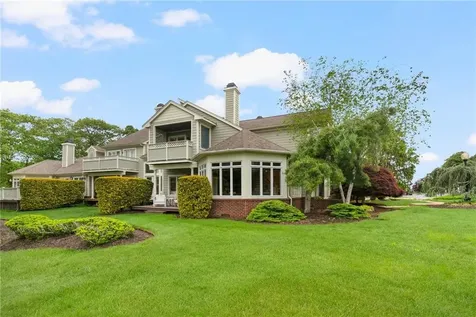 38 Eagle Drive North Kingstown RI 02852