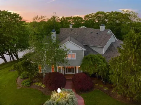 38 Eagle Drive North Kingstown RI 02852