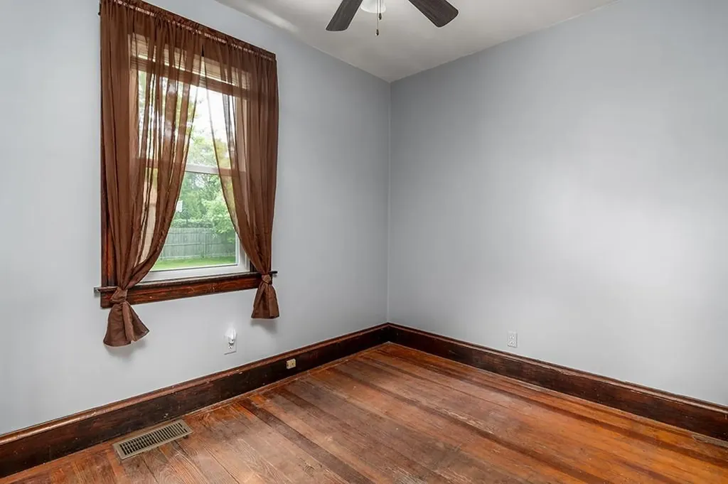 52 Chambly Avenue Warwick RI 02888