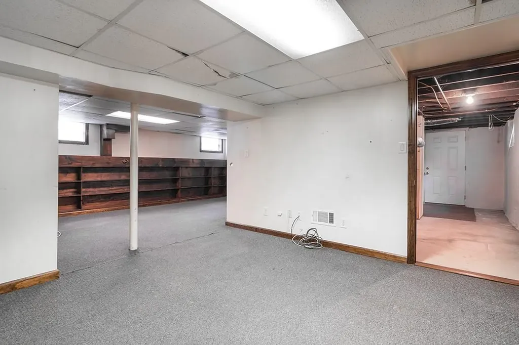 52 Chambly Avenue Warwick RI 02888