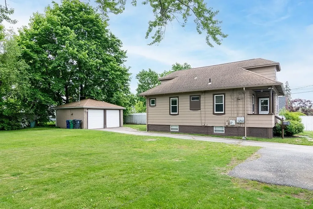 52 Chambly Avenue Warwick RI 02888