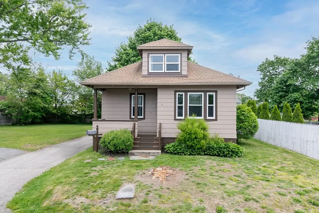 52 Chambly Avenue Warwick RI 02888