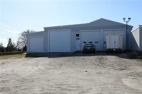3624 Main Road Tiverton RI 02878