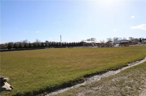 3624 Main Road Tiverton RI 02878