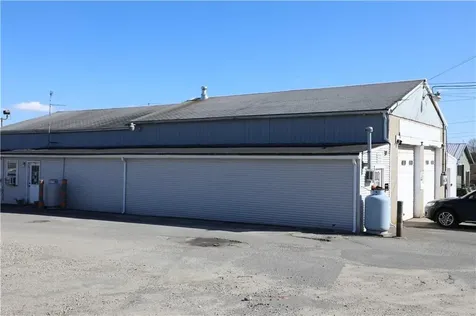 3624 Main Road Tiverton RI 02878