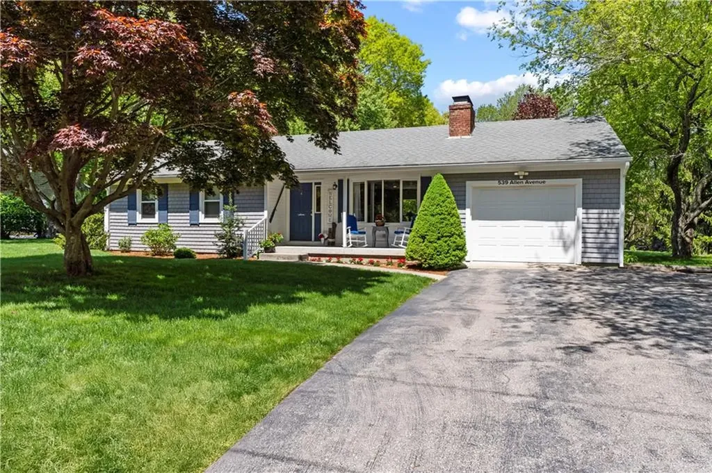 539 Allen Avenue South Kingstown RI 02879