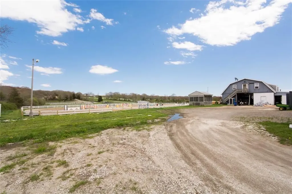 3622 Main Road Tiverton RI 02878
