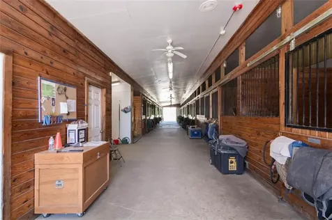 3622 Main Road Tiverton RI 02878