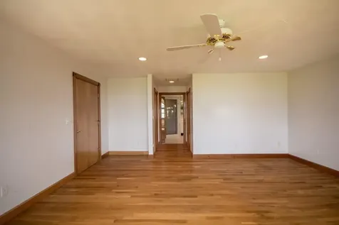 3622 Main Road Tiverton RI 02878