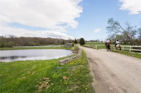 3622 Main Road Tiverton RI 02878