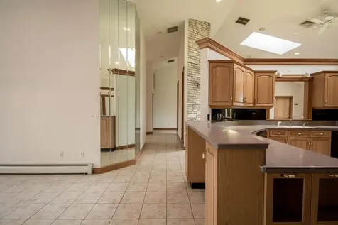 3622 Main Road Tiverton RI 02878