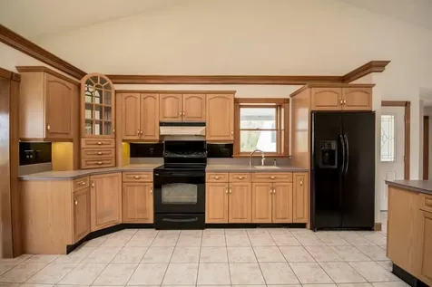 3622 Main Road Tiverton RI 02878