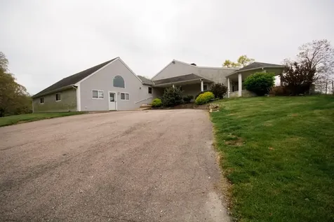 3622 Main Road Tiverton RI 02878
