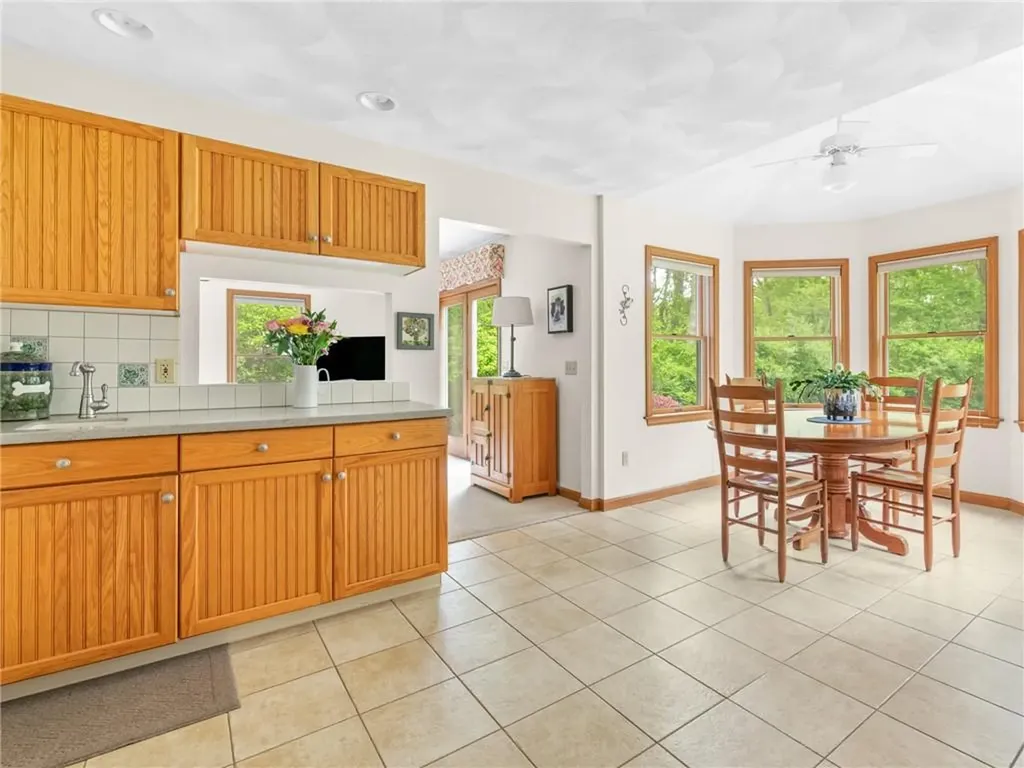 154 Beechwood Hill Trail Exeter RI 02822