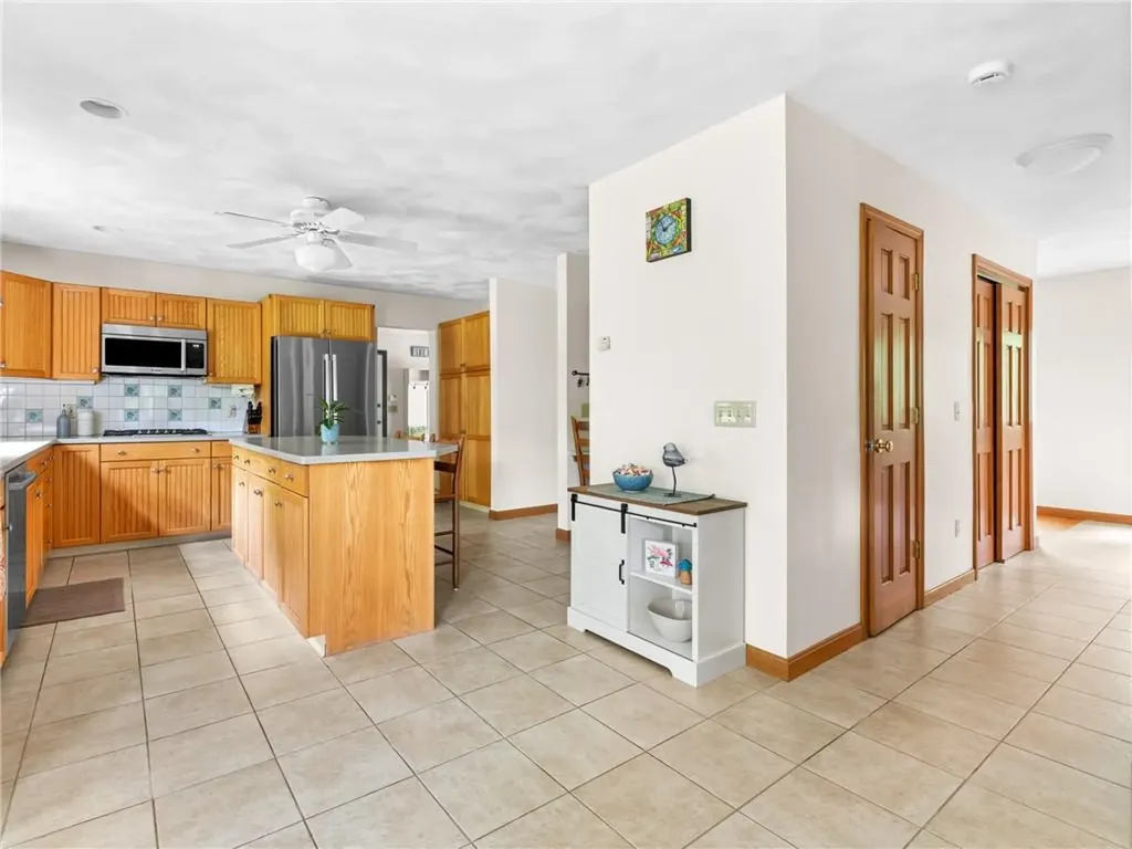 154 Beechwood Hill Trail Exeter RI 02822
