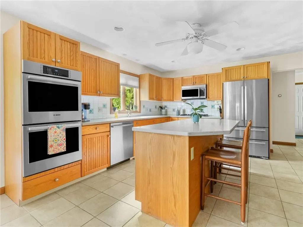 154 Beechwood Hill Trail Exeter RI 02822