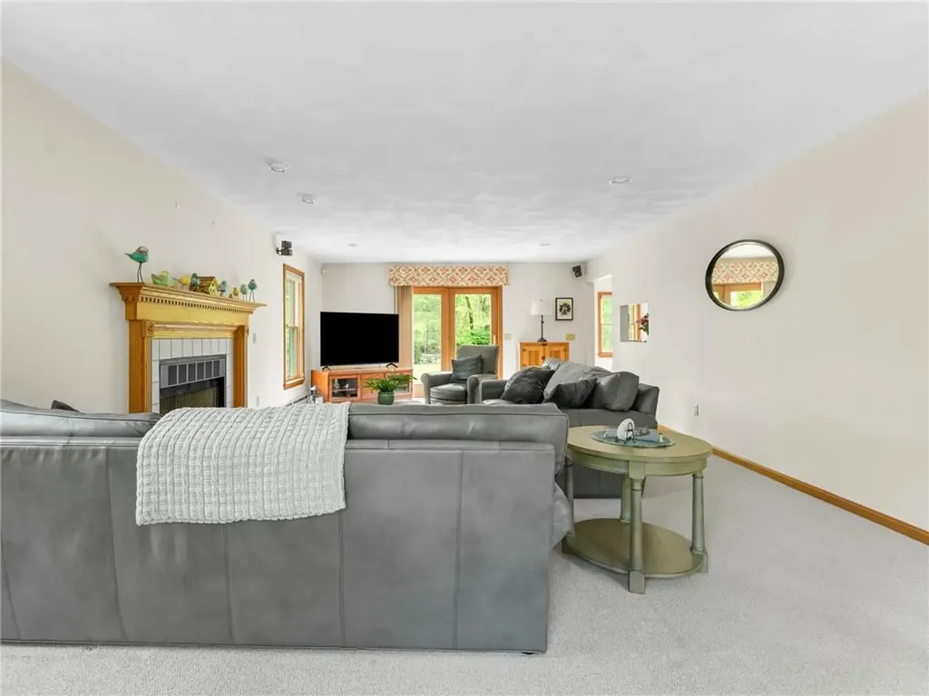 154 Beechwood Hill Trail Exeter RI 02822