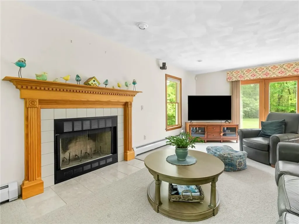154 Beechwood Hill Trail Exeter RI 02822