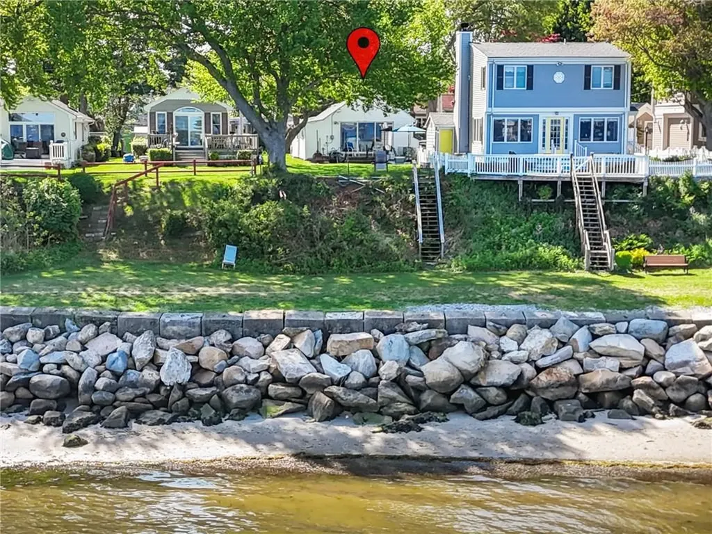 109 Namquid Drive Warwick RI 02888