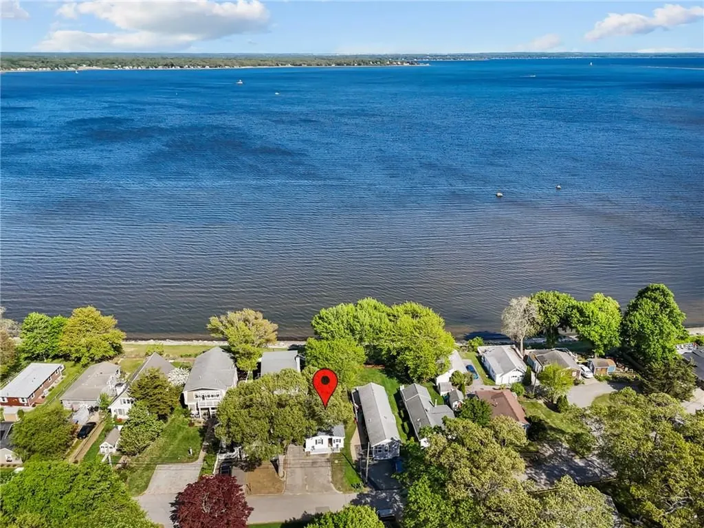 109 Namquid Drive Warwick RI 02888