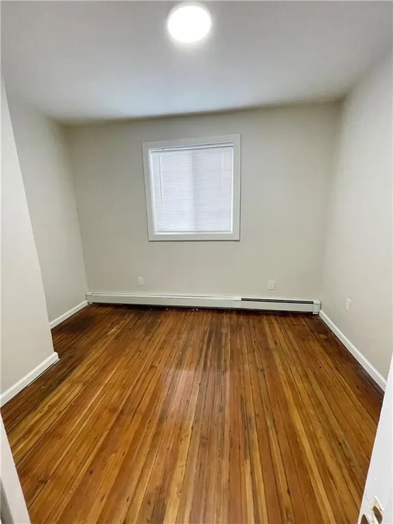 1085 Broad Street Providence RI 02905