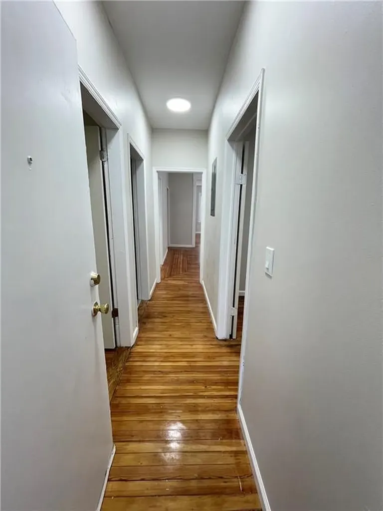 1085 Broad Street Providence RI 02905