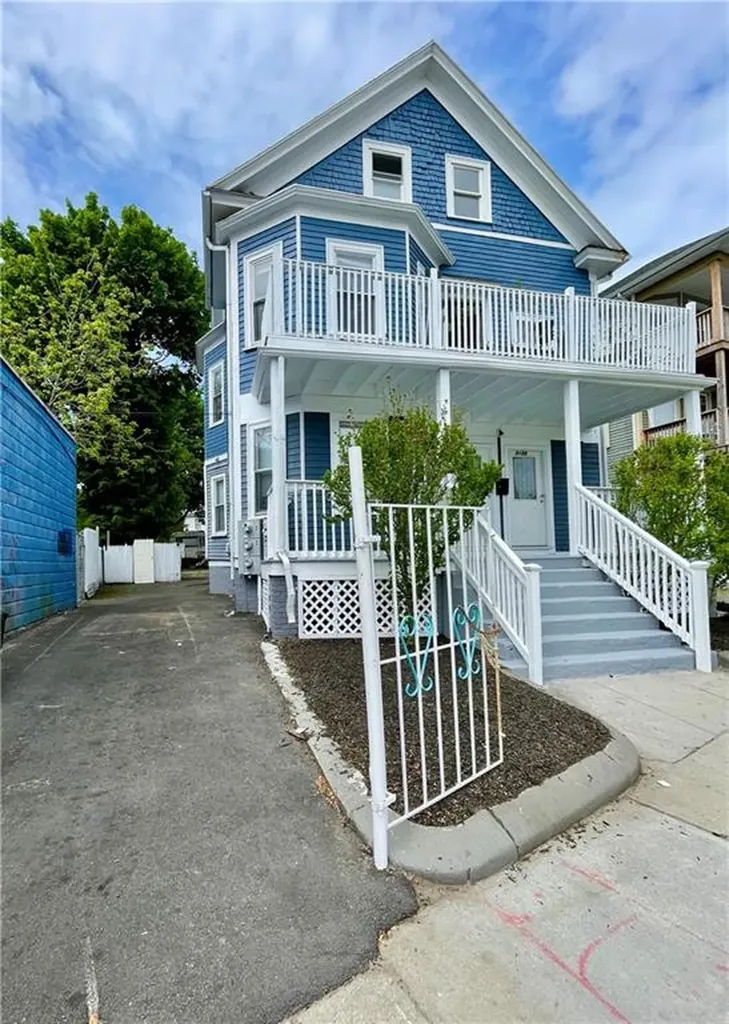 1085 Broad Street Providence RI 02905