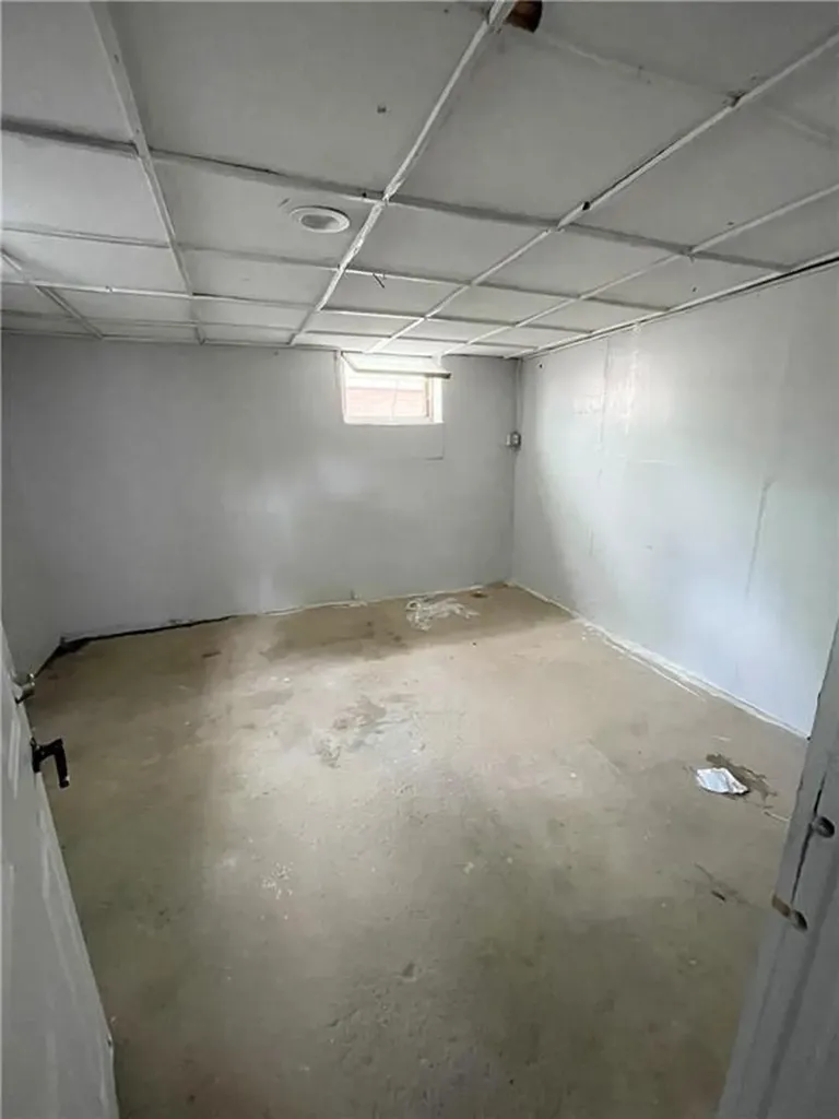 1085 Broad Street Providence RI 02905