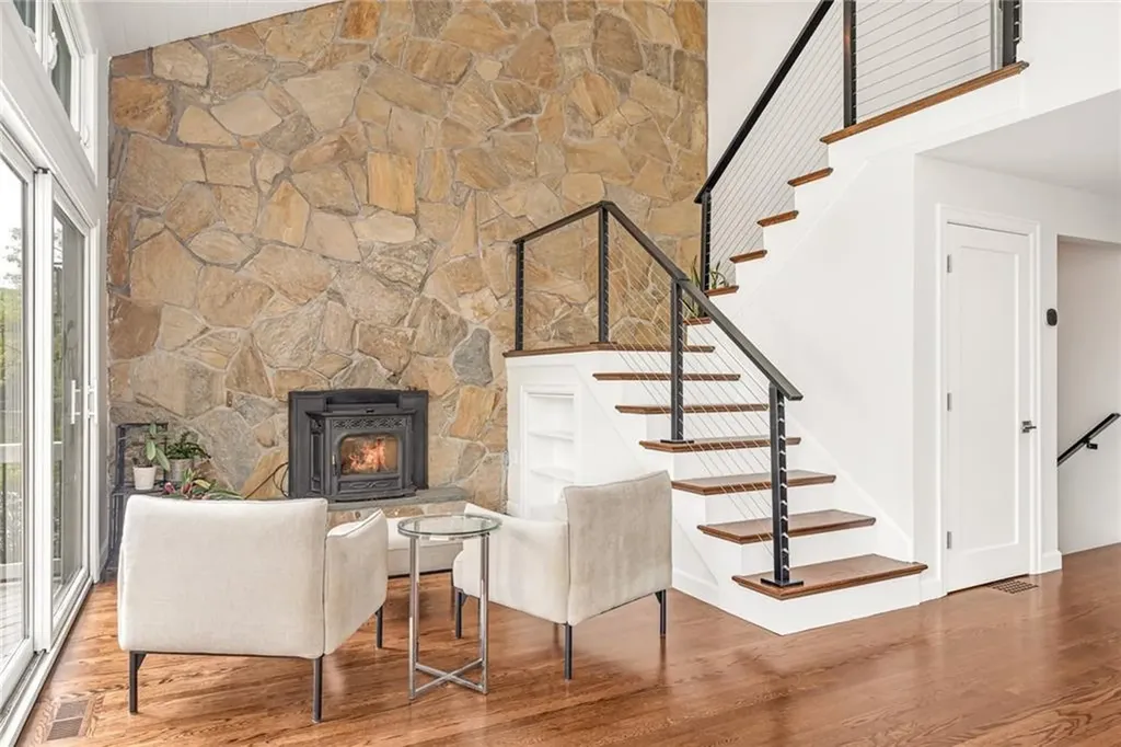 12 Hazel Point Road Smithfield RI 02917