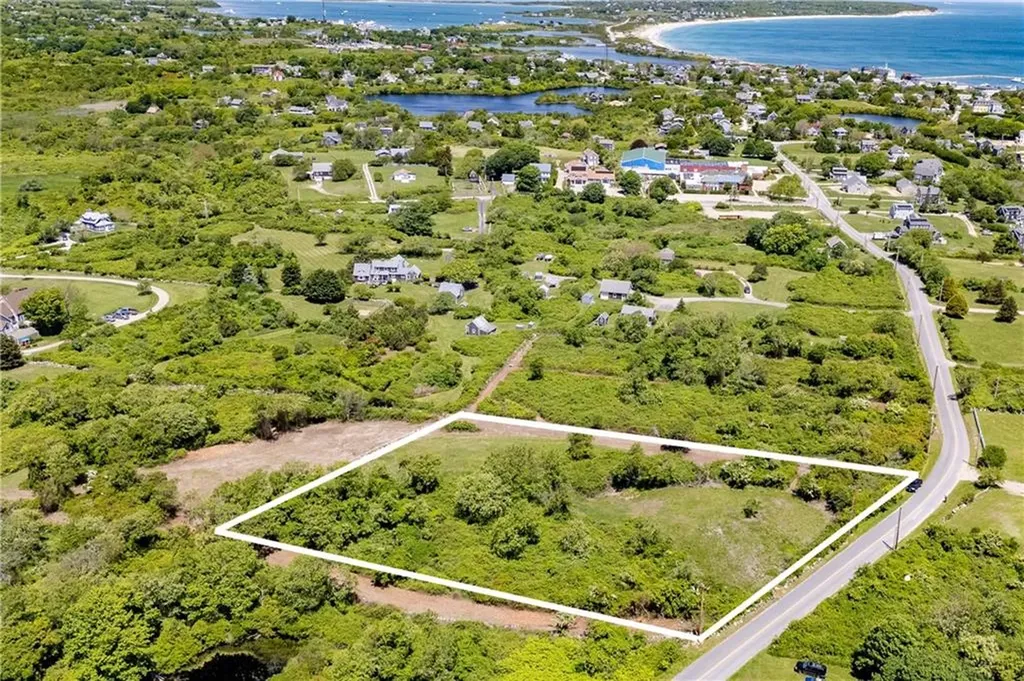 0 Pilot Hill Road Block Island RI 02807