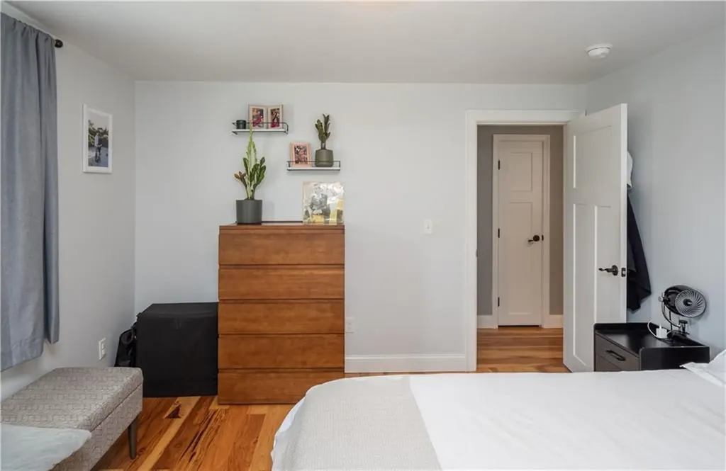 24 Southmayd Street Newport RI 02840