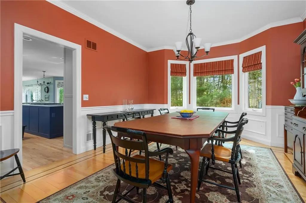 259 Little Pond County Road Cumberland RI 02864