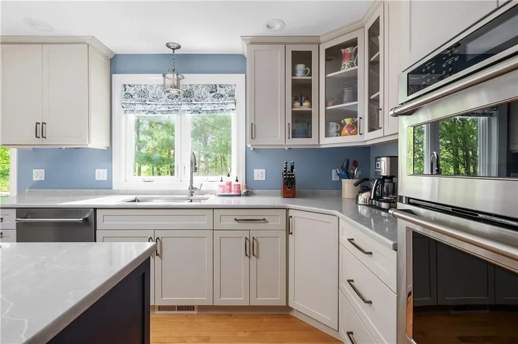 259 Little Pond County Road Cumberland RI 02864