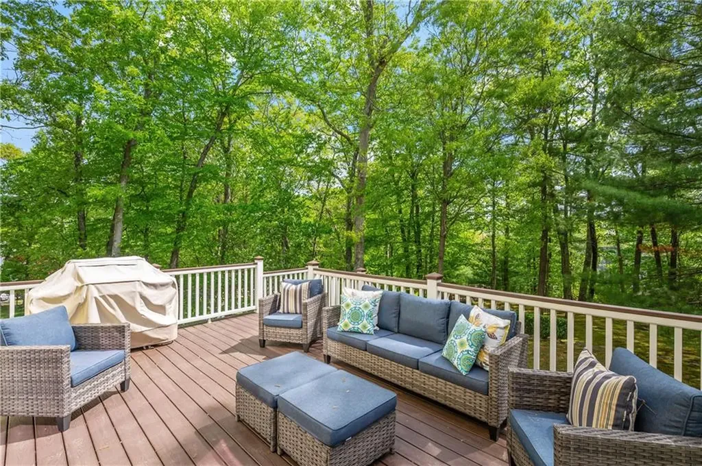 259 Little Pond County Road Cumberland RI 02864