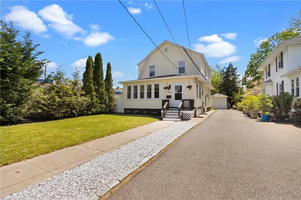 164 Wentworth Avenue Cranston RI 02905