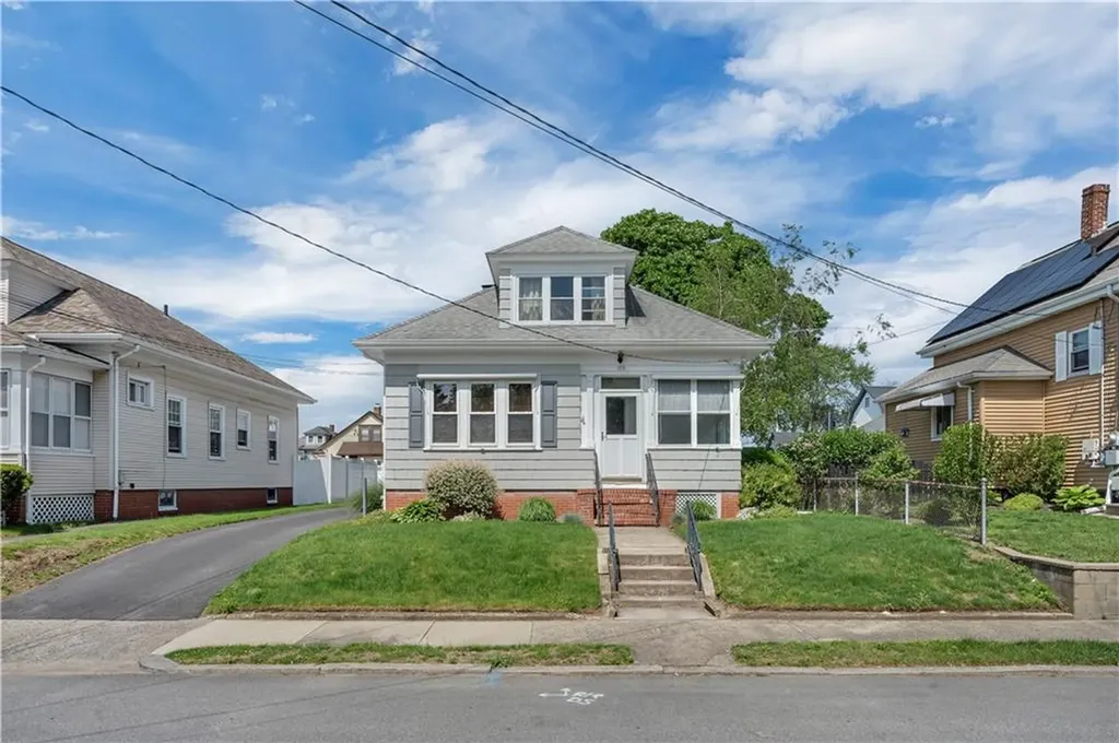 199 Orchard Street Cranston RI 02910