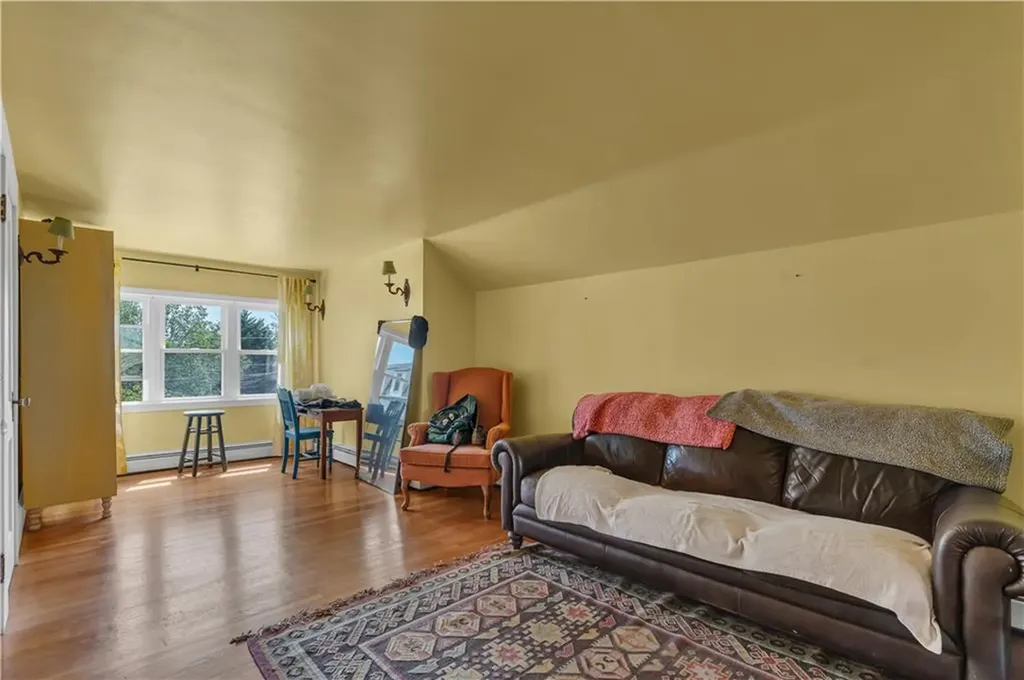 199 Orchard Street Cranston RI 02910