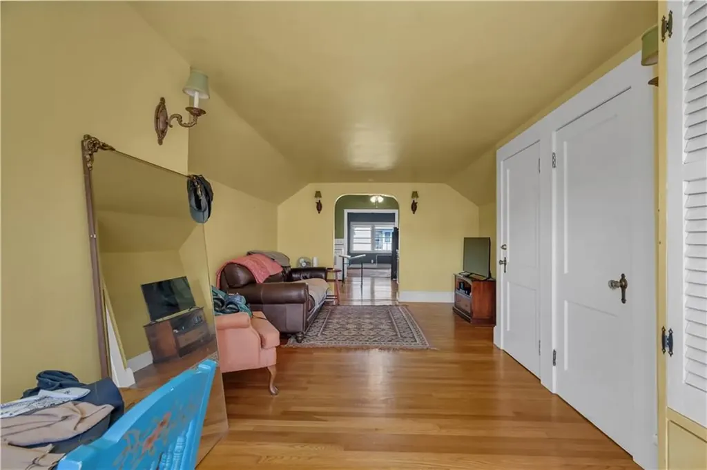 199 Orchard Street Cranston RI 02910