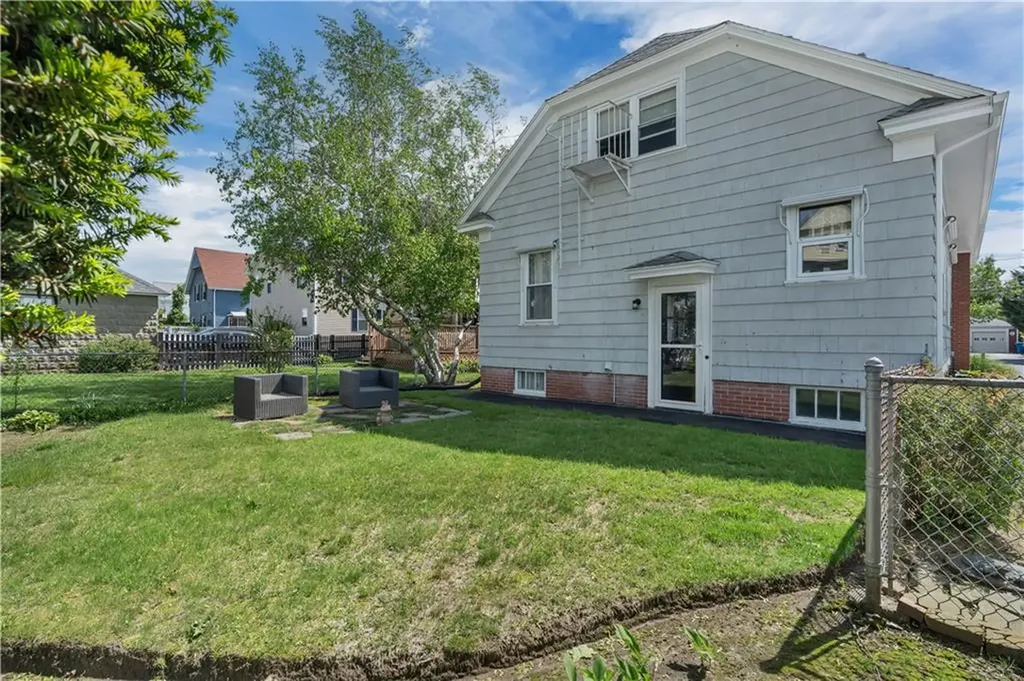199 Orchard Street Cranston RI 02910