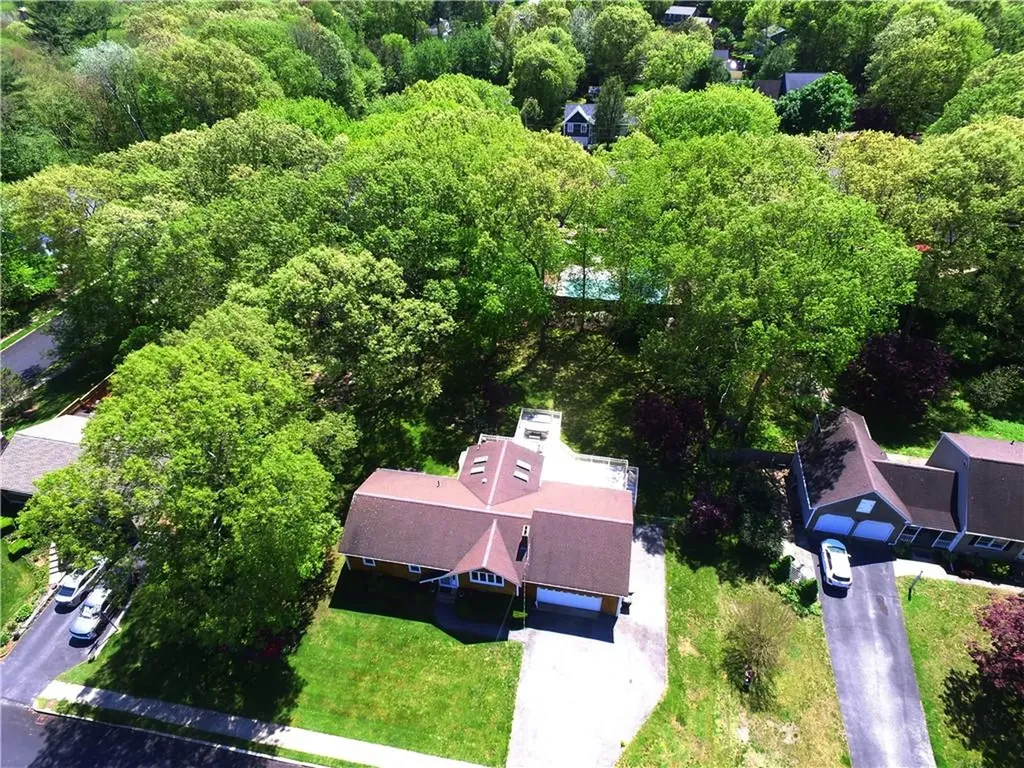 23 Watercress Court Coventry RI 02816