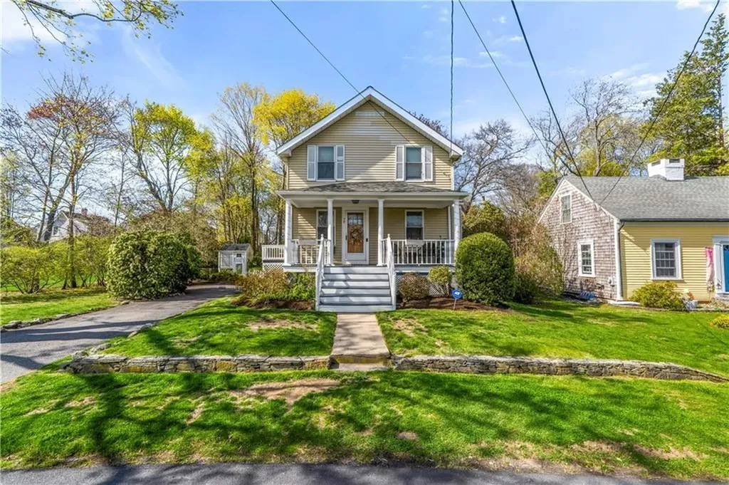 30 Miller Avenue East Providence RI 02916