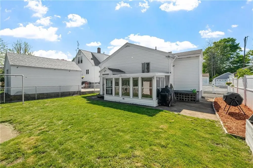 26 Cranston Street Woonsocket RI 02895