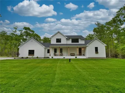 1 Hinter Way Little Compton RI 02837