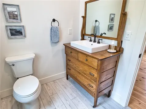 1 Hinter Way Little Compton RI 02837