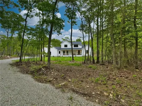 1 Hinter Way Little Compton RI 02837