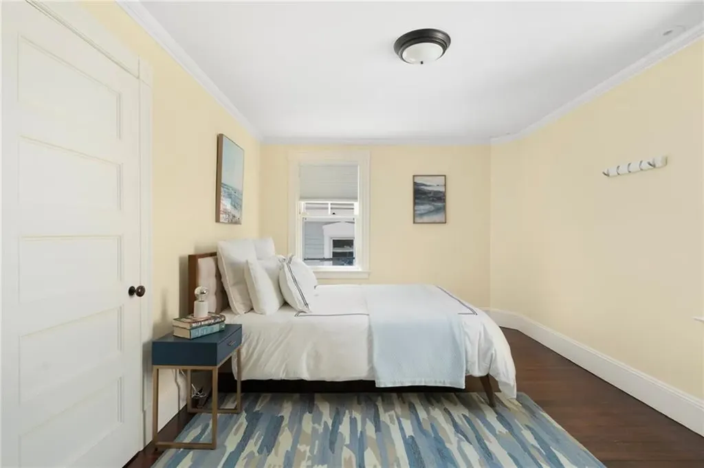 21 Division Street Newport RI 02840
