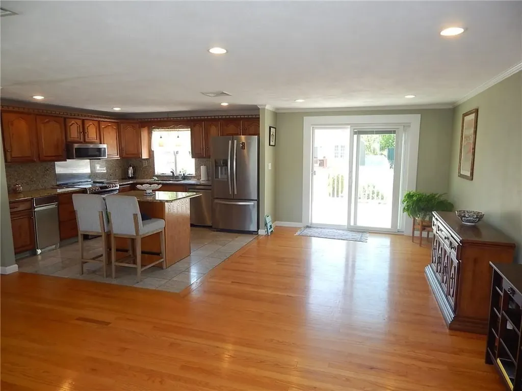 9 Baldwin Street Cumberland RI 02864